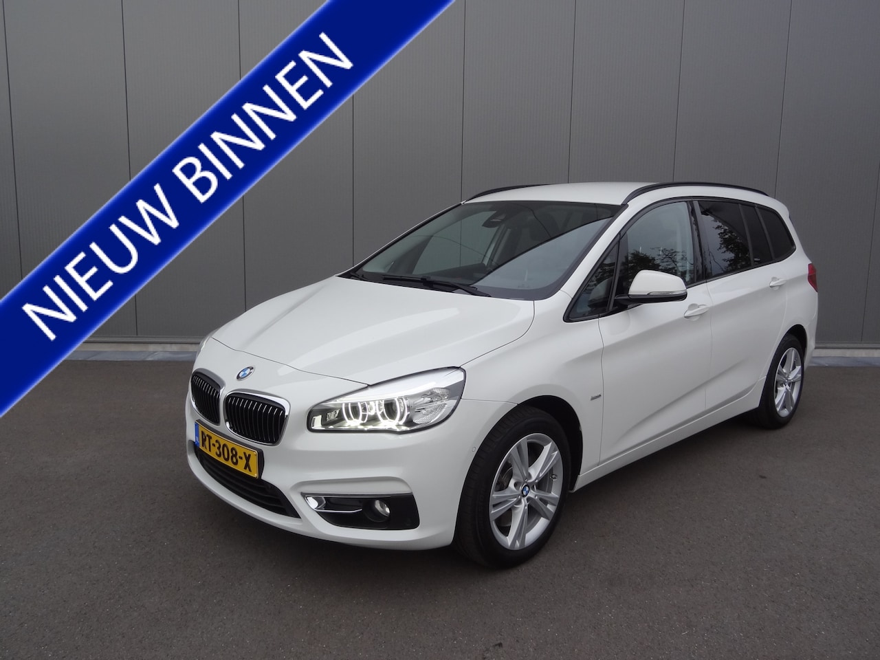 BMW 2-serie Gran Tourer - 220i 7p. | 192 PK | LEDER | HEAD UP | NL-AUTO | NAP !! - AutoWereld.nl