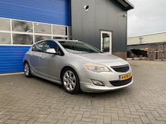 Opel Astra - 1.4 Turbo cruise trek airco
