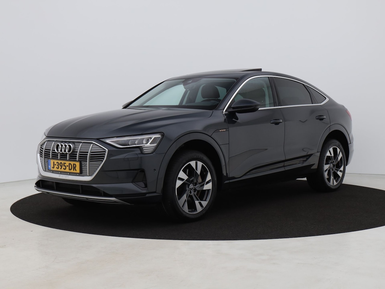 Audi e-tron Sportback - 50 quattro Business edition Plus 71 kWh | PANO | ADAPTIVE | LUCHTVERING | STOELVERW. - AutoWereld.nl