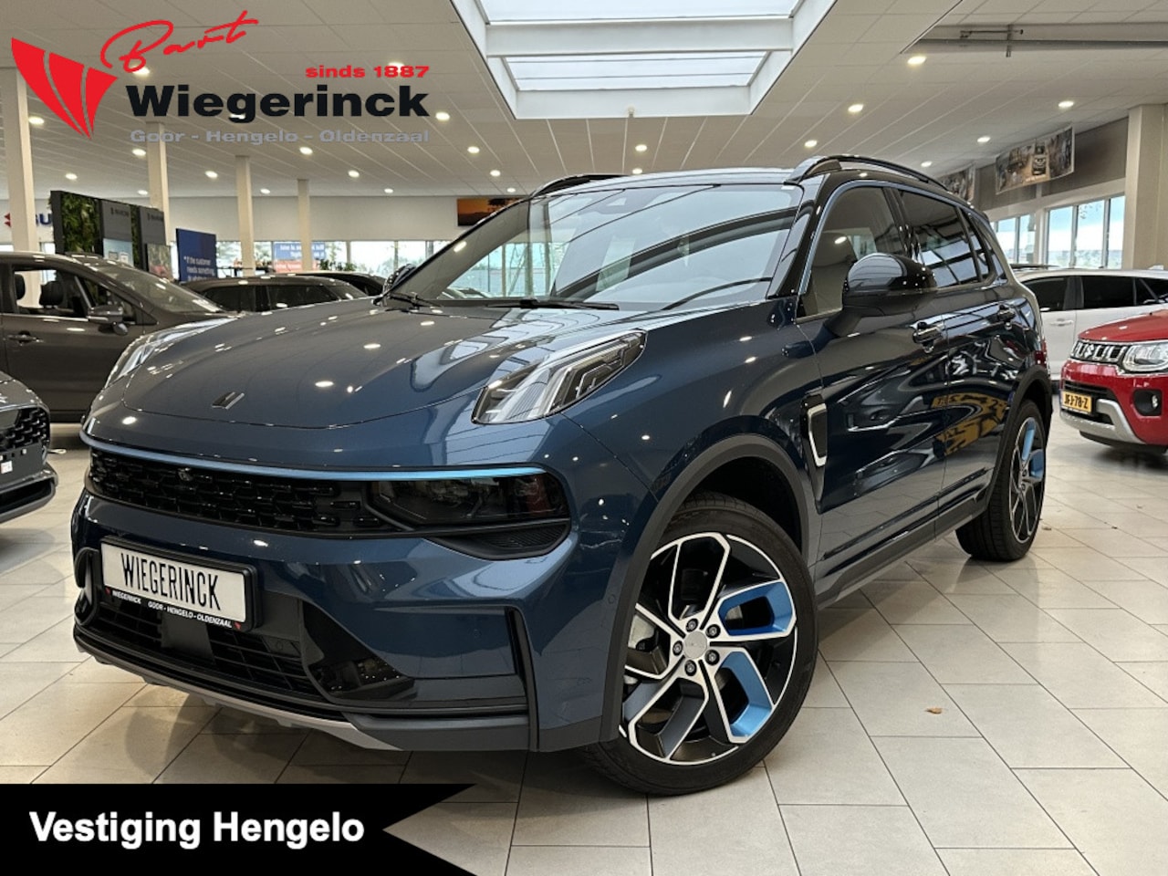 Lynk & Co 01 - 1.5 [ ZWARTE HEMEL | FACELIFT | NIEUWE AUTO | LEASE MOGELIJK ] - AutoWereld.nl