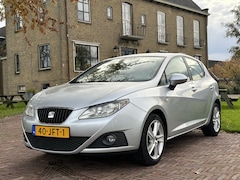 SEAT Ibiza - 1.4 Stylance Boekjes * nap * 5 drs