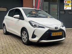 Toyota Yaris - 1.0 VVT-i Active/Airco/NAV/Elek.Pakket/Luxe/NAP/Onderhouden/APK/BOVAG Erkening