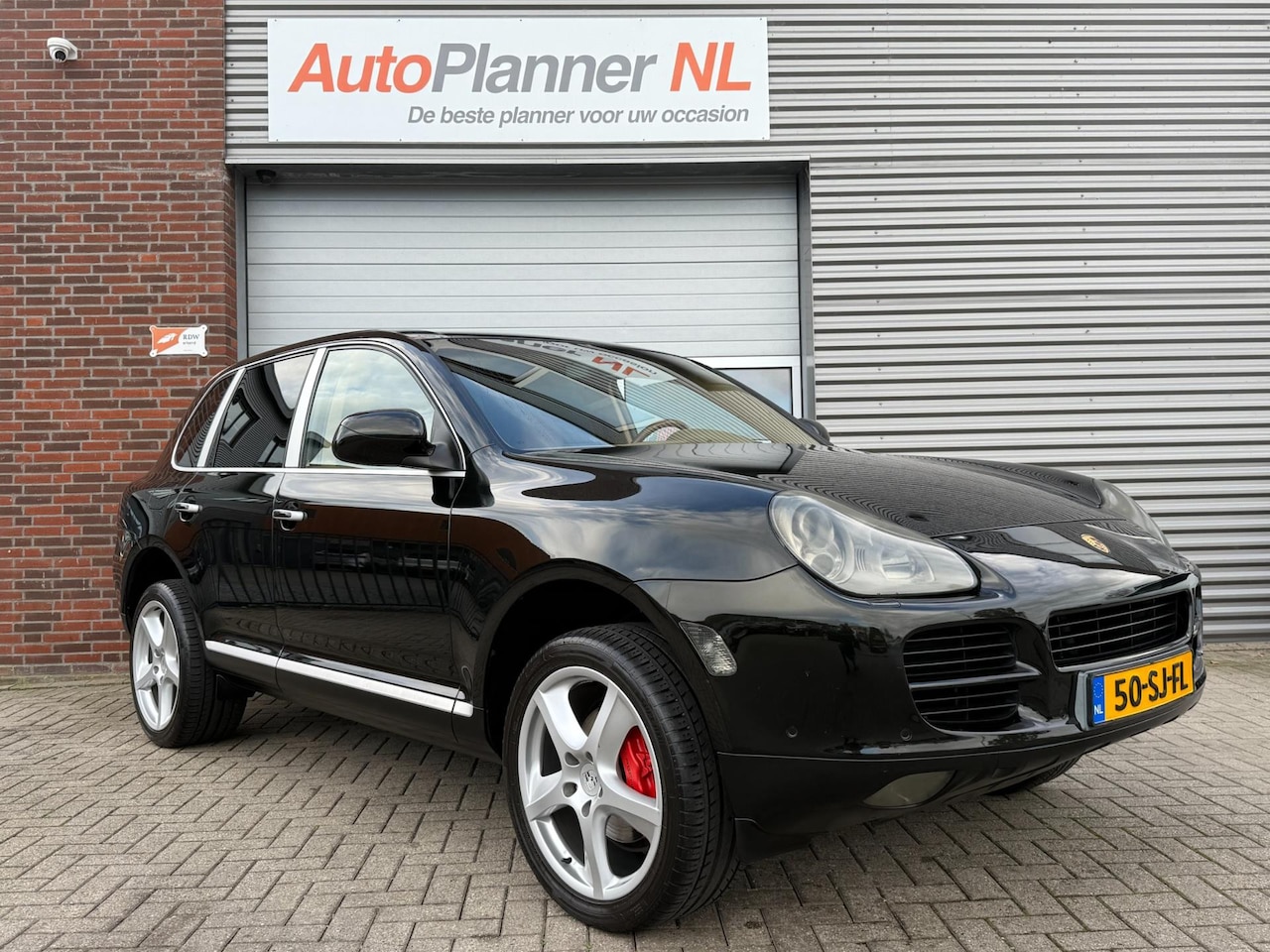 Porsche Cayenne - 3.2! Clima! Leder! Navi! PDC! Nwe APK! - AutoWereld.nl