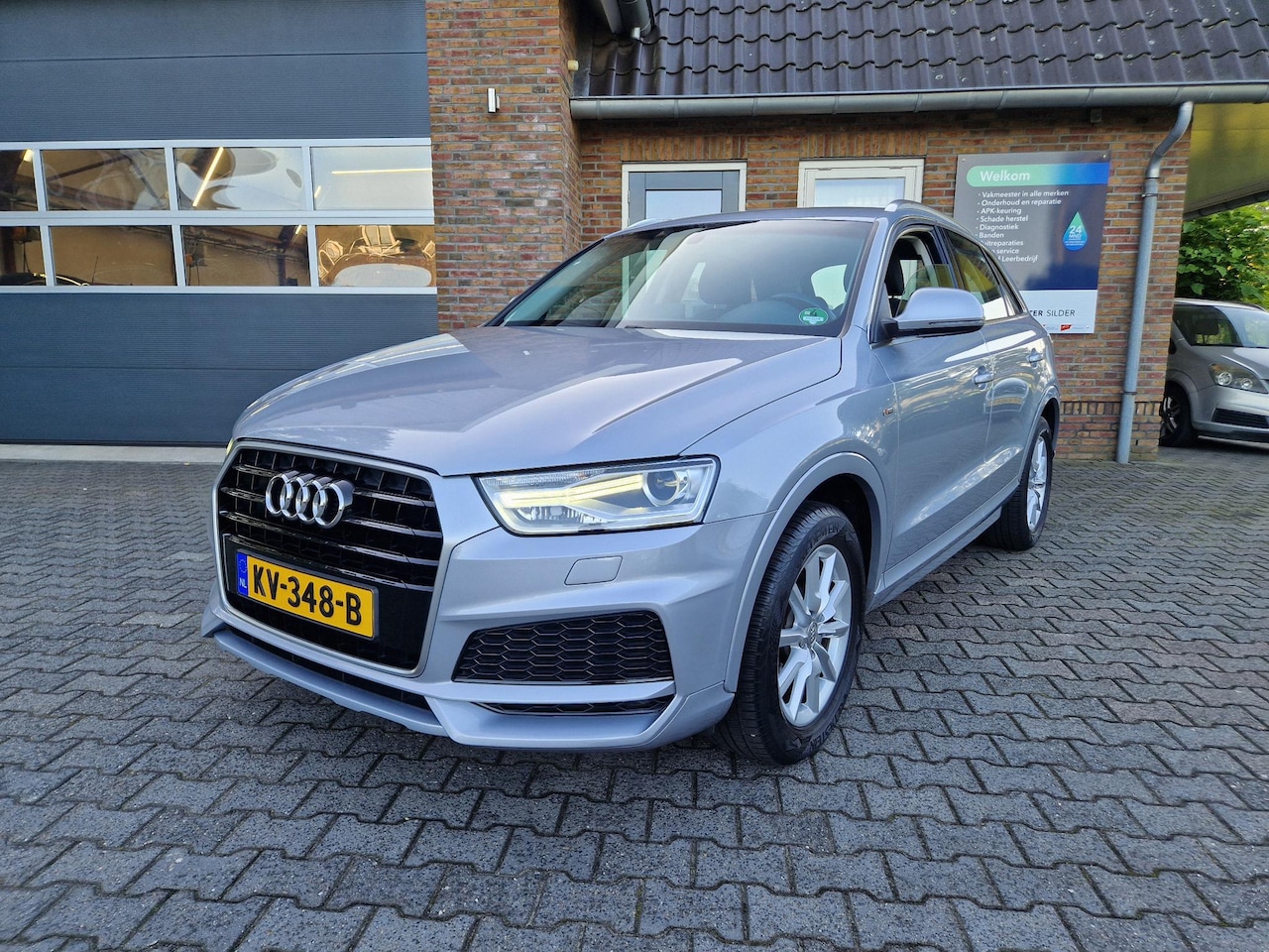 Audi Q3 - 1.4 TFSI S-LINE - AutoWereld.nl