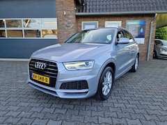 Audi Q3 - 1.4 TFSI S-LINE
