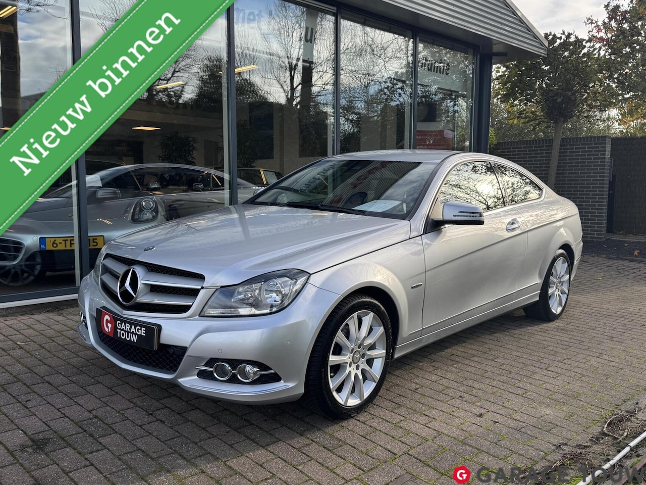 Mercedes-Benz C-klasse Coupé - 180 *Origineel NL, 2e eigenaar* - AutoWereld.nl