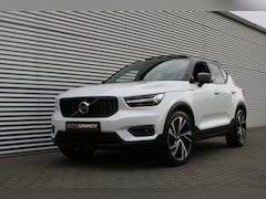 Volvo XC40 - 2.0 T5 AWD R-Design 248PK (Panoramadak Sportleder/Memory Navi 360Camera HarmanKardon Trekh