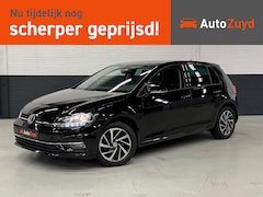 Volkswagen Golf - 1.0 TSI Highline / Camera / Navi / Virtual / Clima / Stoel-Verwarming
