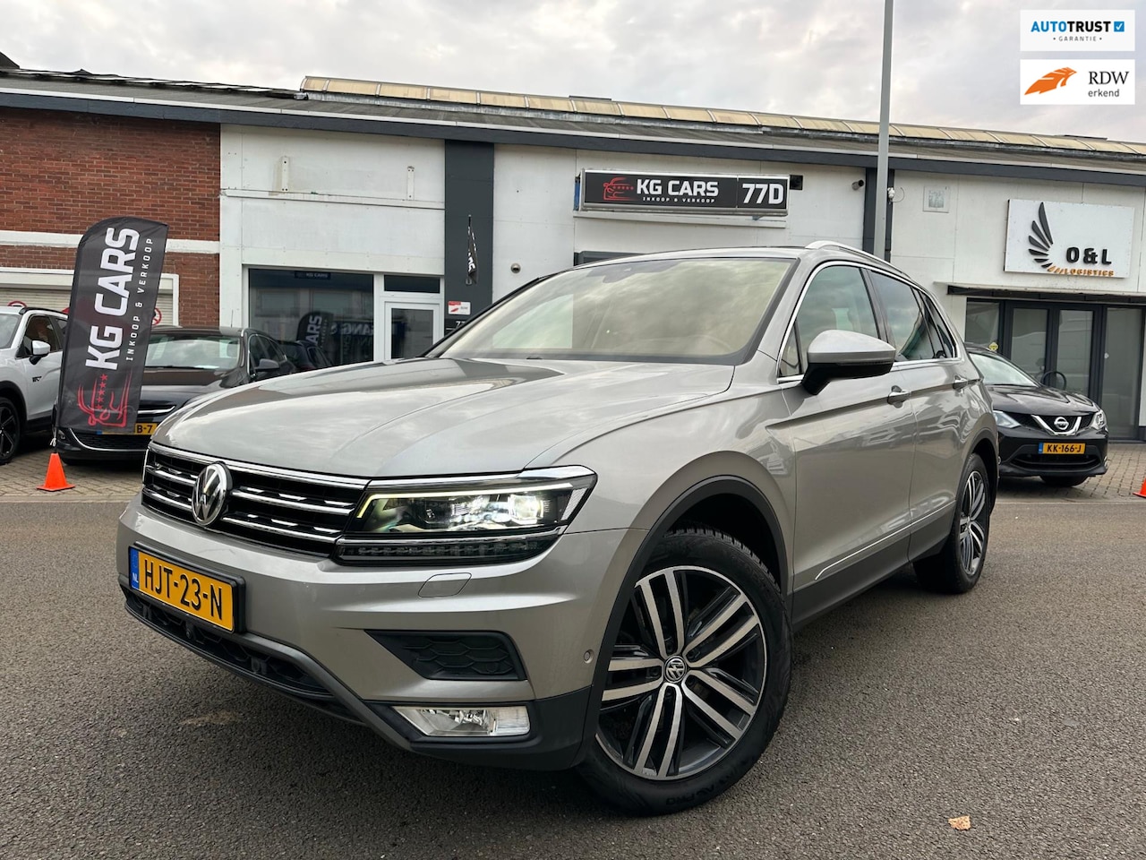 Volkswagen Tiguan - 2.0 TSI 4Motion Highline/220pk/HEAD UP/360 CAM/ - AutoWereld.nl
