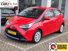 Toyota Aygo - 1.0 VVT-i X-PLAY LIMITED Carplay/Android | Airco | Camera