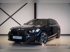 BMW 5-serie Touring - 530e M-Sport | 360 Camera | Head-Up | Stoelverwarming | Adapt. LED | NL-Auto |
