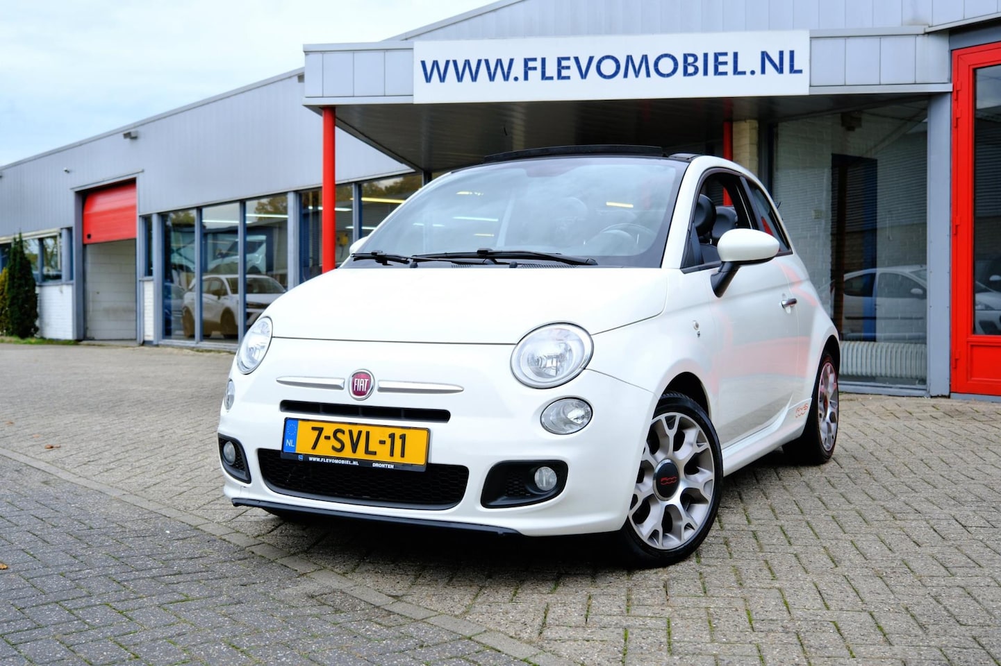Fiat 500 C - 0.9 TwinAir Lounge Pano|Navi|Airco|LMV - AutoWereld.nl