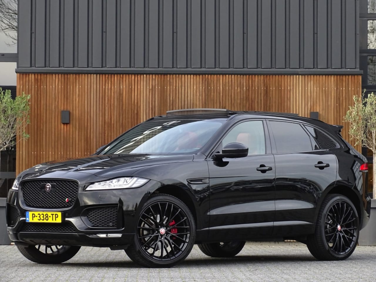 Jaguar F-Pace - 3.0 S/C S A381PK / LED - AutoWereld.nl