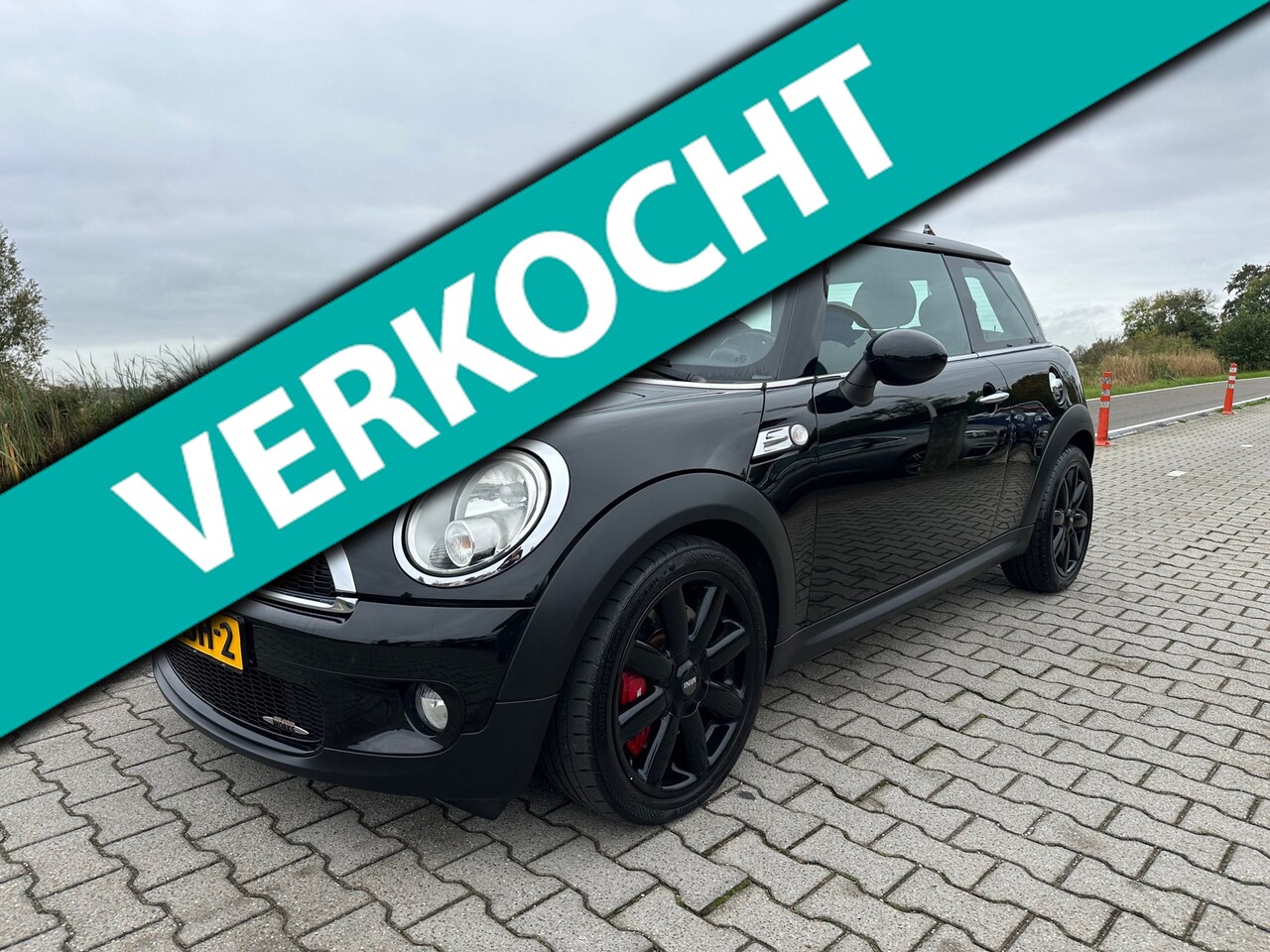 MINI John Cooper Works - Mini 1.6 Panorama dak, Cruisecontrol, Airco, - AutoWereld.nl