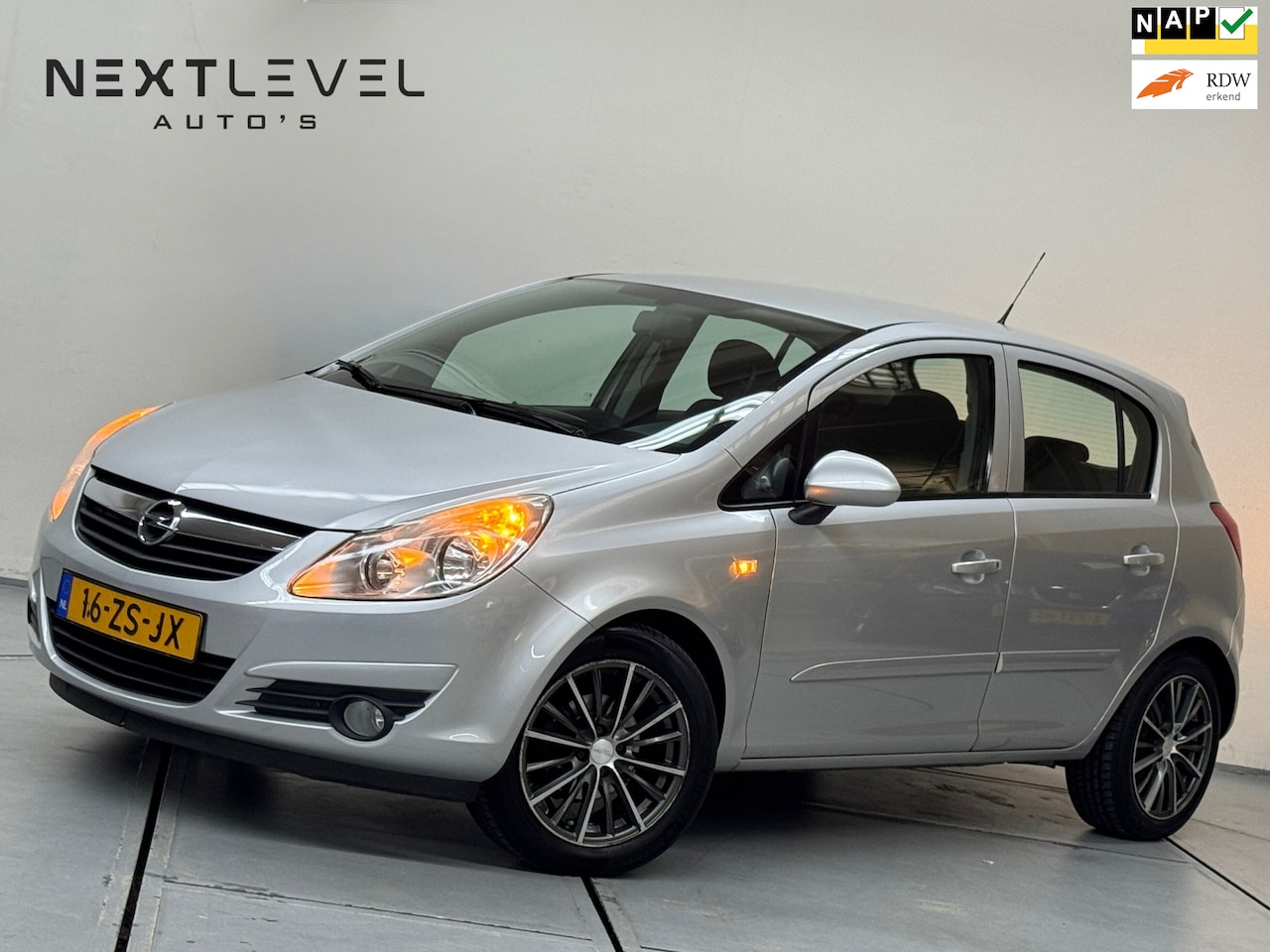 Opel Corsa - 1.4-16V Enjoy Airco - AutoWereld.nl