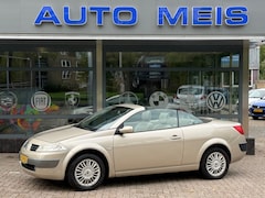 Renault Mégane - Megane 2.0-16V Privilege Luxe Leder
