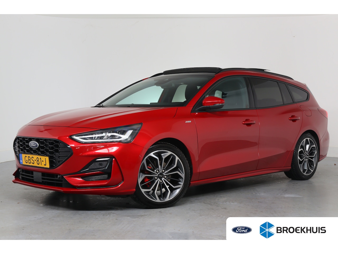 Ford Focus Wagon - 1.0 EcoBoost Hybrid ST Line X Pano dak | Adaptieve Cruise | Sync 4 | Elektris. kofferklep - AutoWereld.nl
