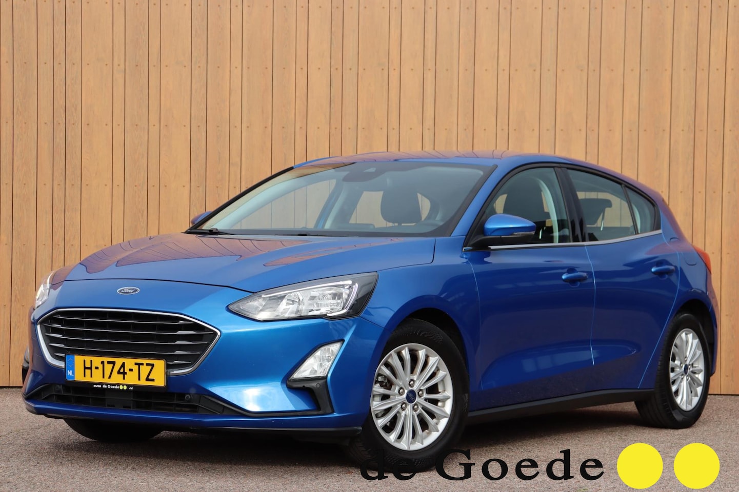 Ford Focus - 1.0 EcoBoost Titanium Business org.NL trekhaak stoel+stuur+raamverw. - AutoWereld.nl