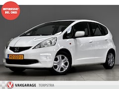 Honda Jazz - 1.2/ Trekhaak/ Airco/ C.V. Afstand/ Elek. Pakket/ Isofix/ Radio-CD AUX/ Multi. Stuur/ Geti