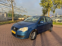 Volkswagen Polo - 1.4-16V Optive