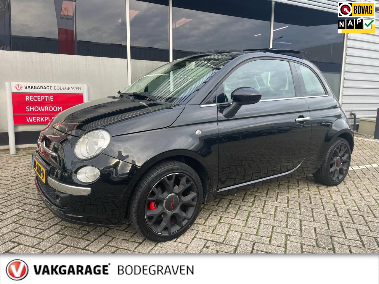 Fiat 500 - 1.4-16V Lounge / panoramadak / YOUNGTIMER - AutoWereld.nl