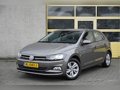Volkswagen Polo - 1.0 TSI 5drs Comfortline BJ2018 Lmv 15" | Led | Navi | Trekhaak | App-Connect | Airco | Cr