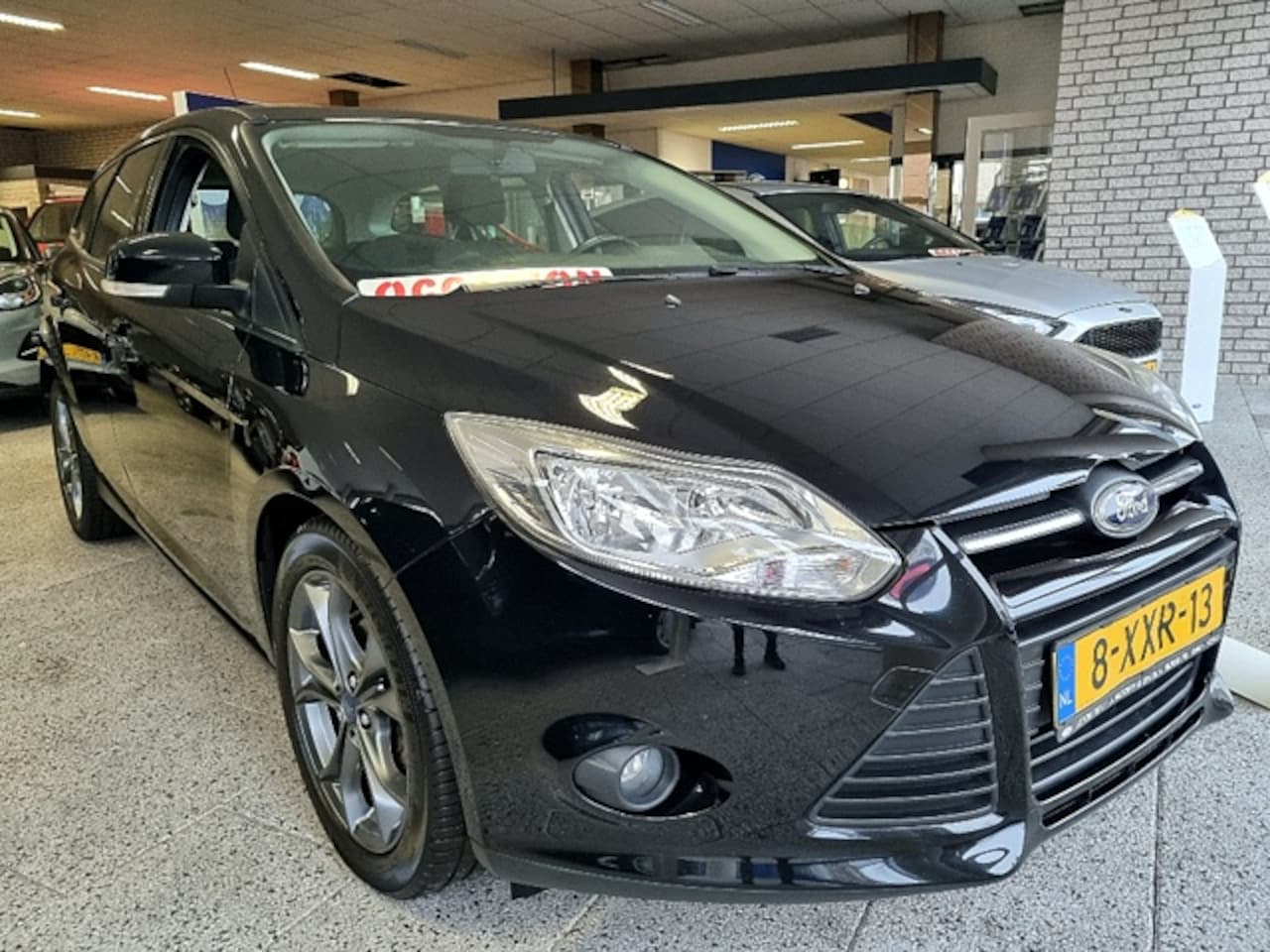 Ford Focus - 1.0 EcoBoost Titanium 1.0 EcoBoost 125pk Titanium - AutoWereld.nl