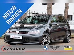 Volkswagen Golf - 2.0 TSI GTI