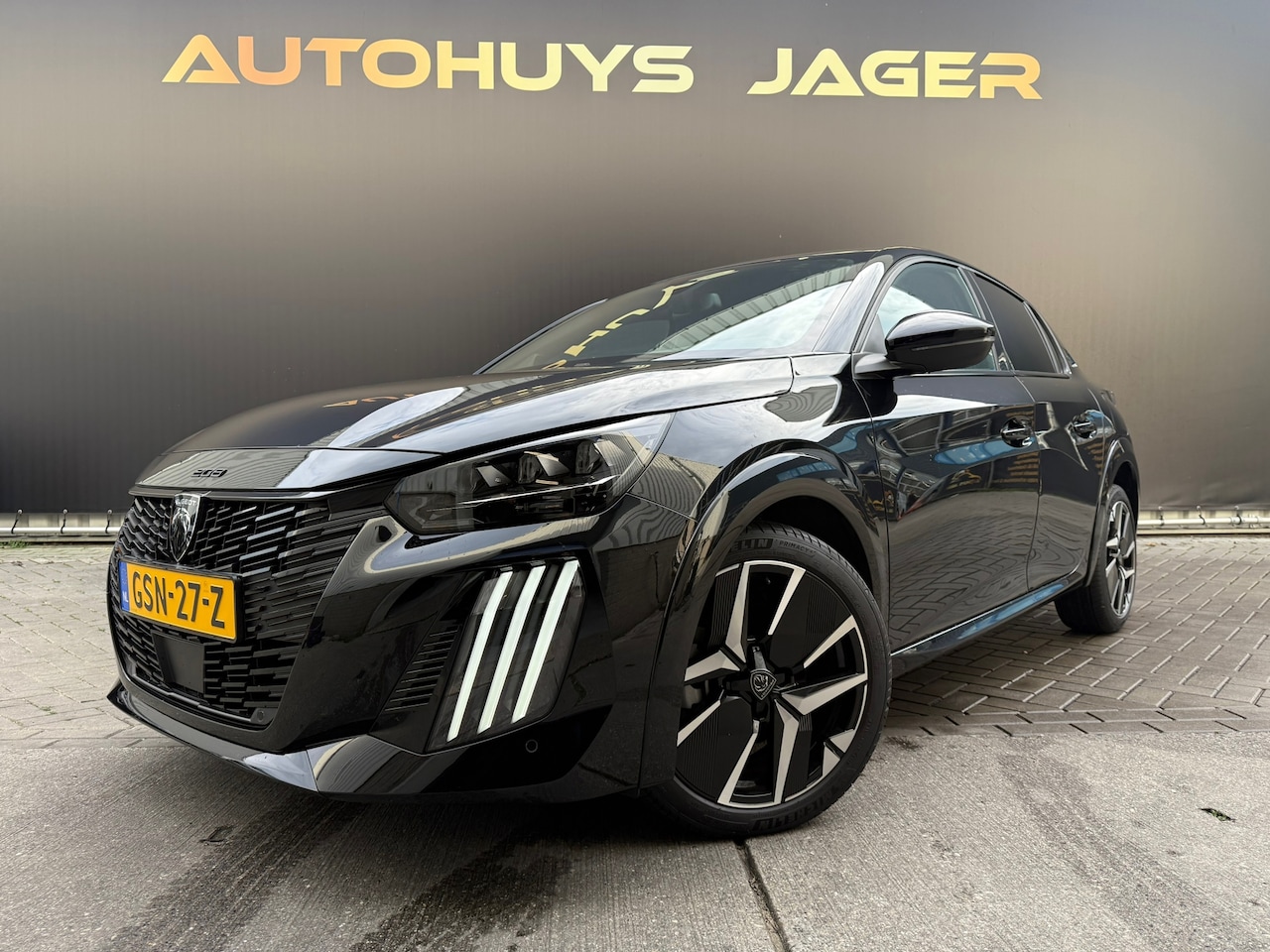 Peugeot 208 - Hybrid 136 e-DCS6 GT |Automaat|Carplay - AutoWereld.nl