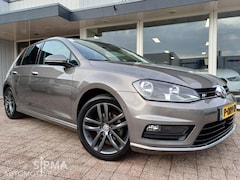 Volkswagen Golf - 1.2 TSI R-Line/2015/Trekhaak/LMV/ACC/189dkm/