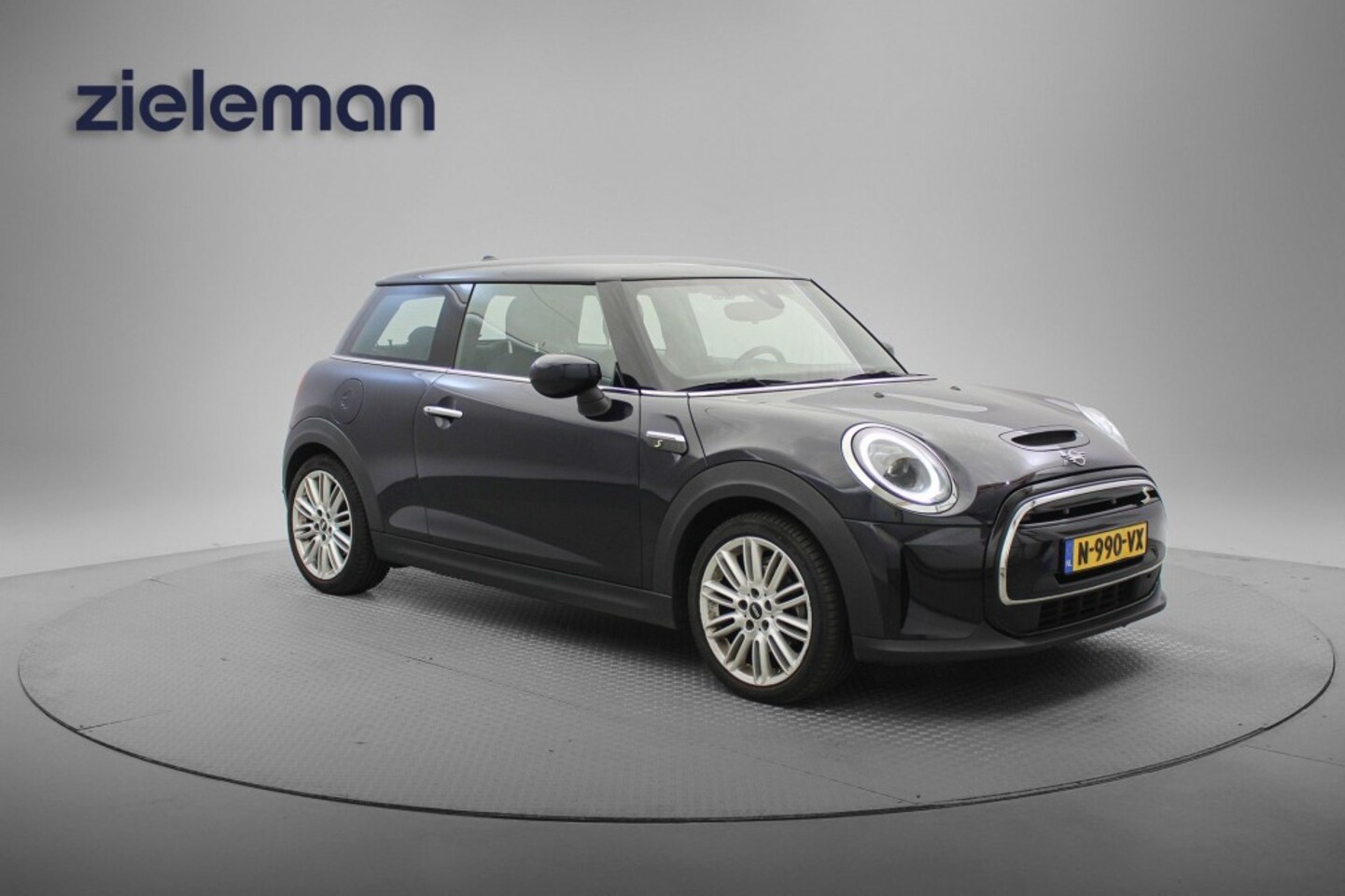 MINI Cooper - Electric Business Edition 33 kWh - Carplay, Camera, Cruise, Leer, Stoelverw. Harman/Kardon - AutoWereld.nl