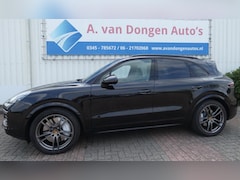 Porsche Cayenne - 4.0 V8 551PK TURBO, Pano, 360, Nightvision, Trhaak
