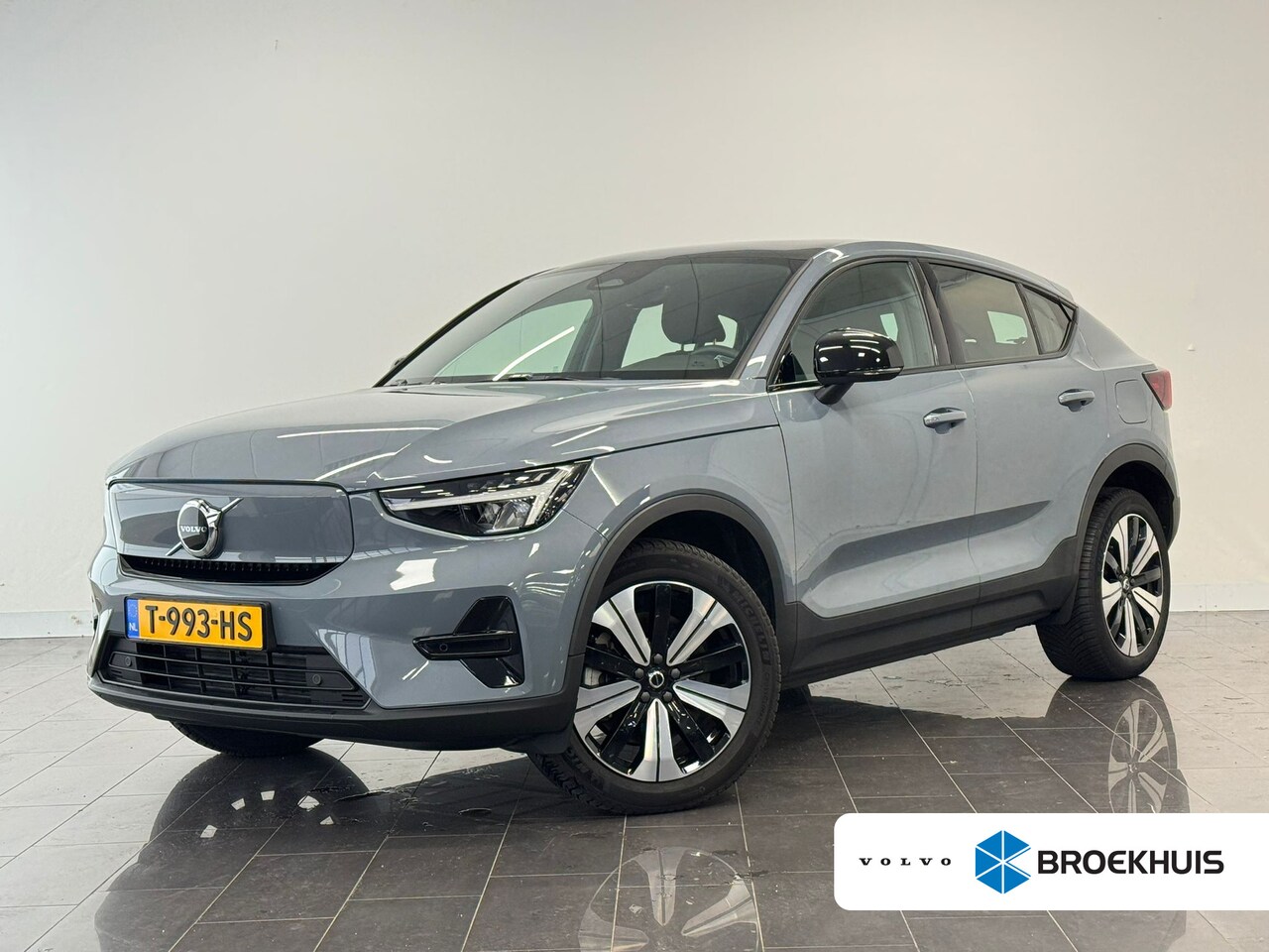 Volvo C40 - Single Motor Core 69 kWh | Achteruitrijcamera | Apple Carplay/Android Auto|telefoonintegra - AutoWereld.nl