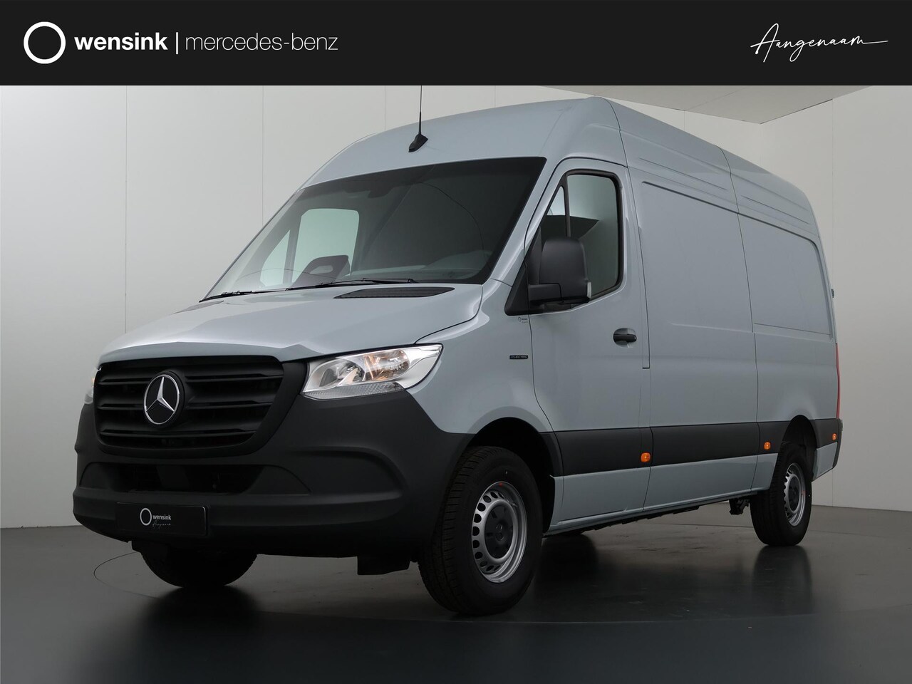 Mercedes-Benz eSprinter - 314 L2 H2 Pro 81kWh | Trekhaak | Stoelverwarming | 3-zits | Climate Control | Achteruitrij - AutoWereld.nl