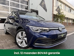 Volkswagen Golf - 1.5 eTSI Style LED/LMV17/PDC/NAVI/VIRTU/PANO