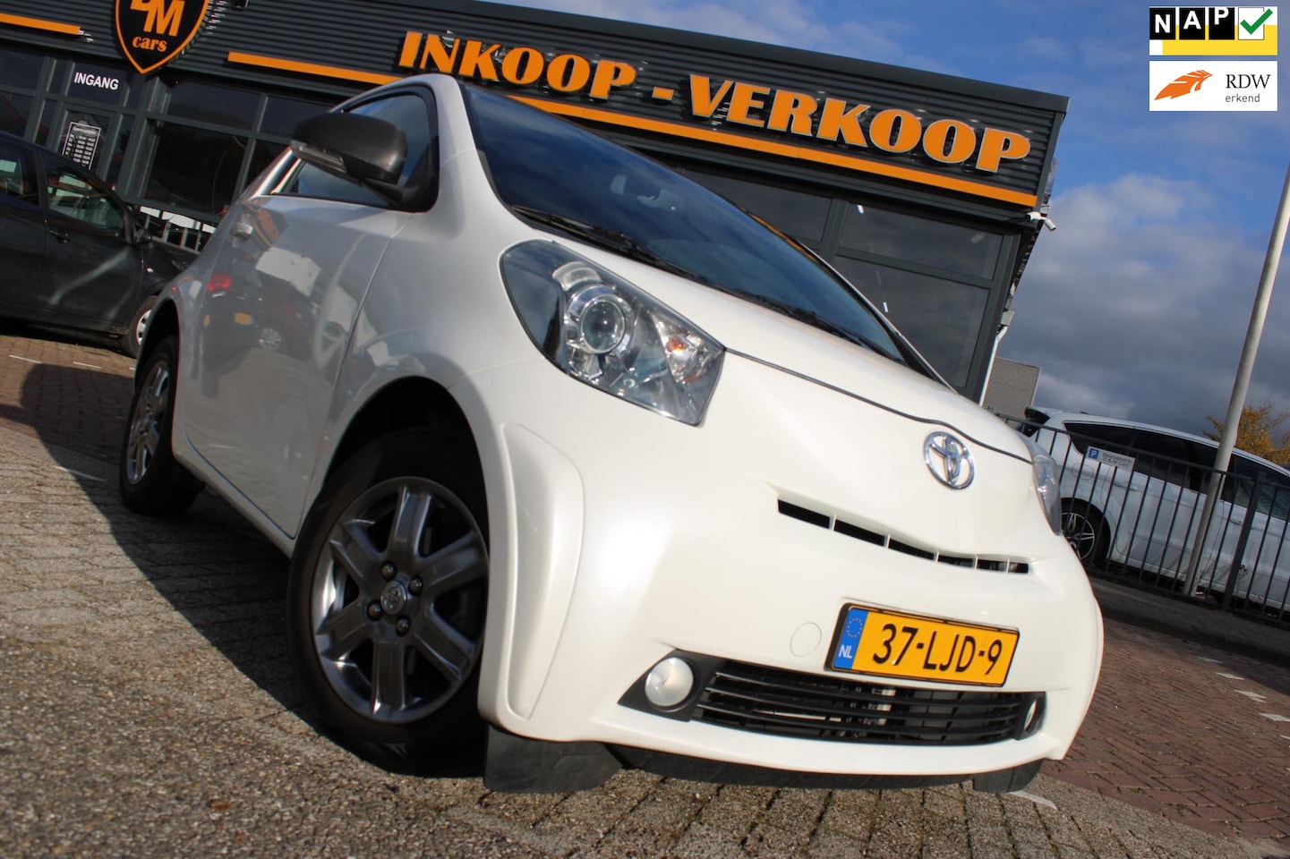 Toyota iQ - 1.0 VVTi 69.000Km | AUTOMAAT | Keyless Entry | Airco Ecc - AutoWereld.nl