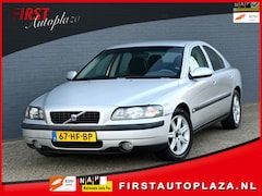 Volvo S60 - 2.4 Edition AIRCO/CRUISE | RIJDT & SCHAKELT GOED