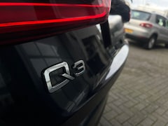Audi Q3 - 2.0 TFSI quattro Trekhaak Dealer onderhouden Stoelverwarming