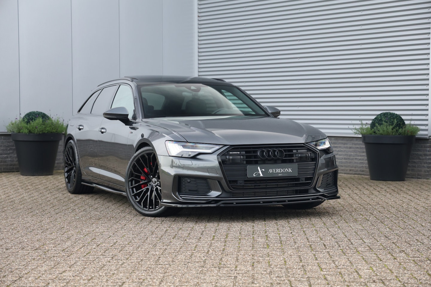Audi A6 Avant - 55 TFSI e Quattro Competition S-Line 367PK Pano|Trekhaak|B&O|HUD|Matrix|Maxton - AutoWereld.nl