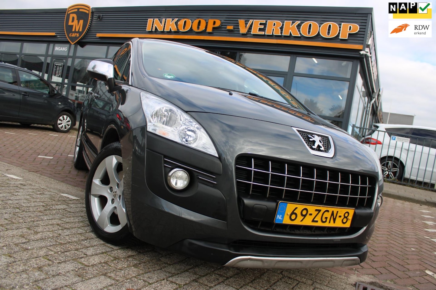 Peugeot 3008 - 1.6 16v Turbo |PANORAMA |141.000|Navi|PDC| - AutoWereld.nl