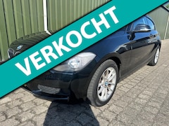 BMW 1-serie - 114i Bussniss + Full option Nieuwe Apk