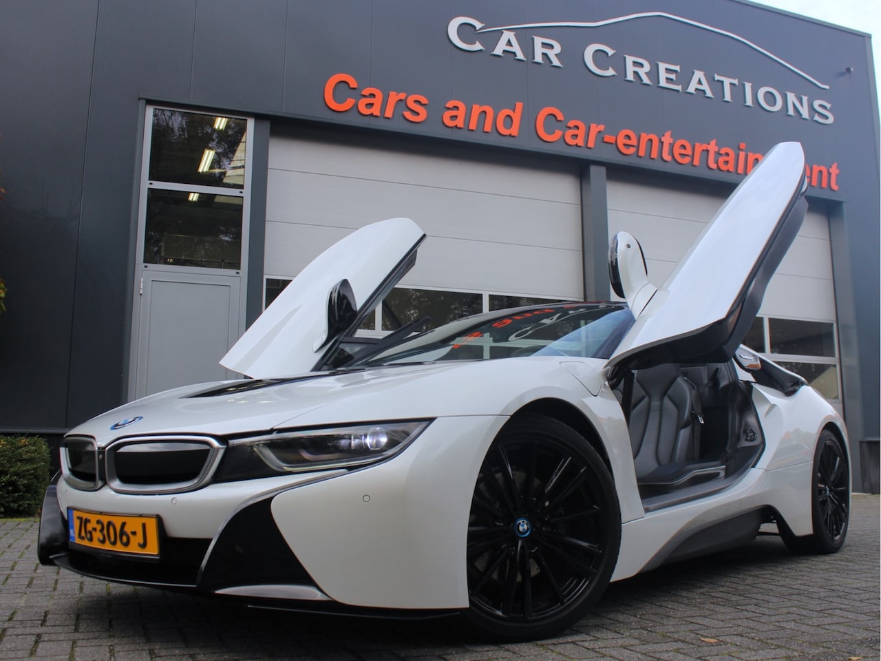 BMW i8 Roadster - 1.5 NL-Auto Nieuwstaat! - AutoWereld.nl
