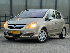 Opel Corsa - 1.2 / APK / Leuke opties / 16V Enjoy