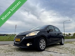 Peugeot 208 - 1.2 VTi Envy, BJ 2012, Airco, Navi, PDC, Lage km