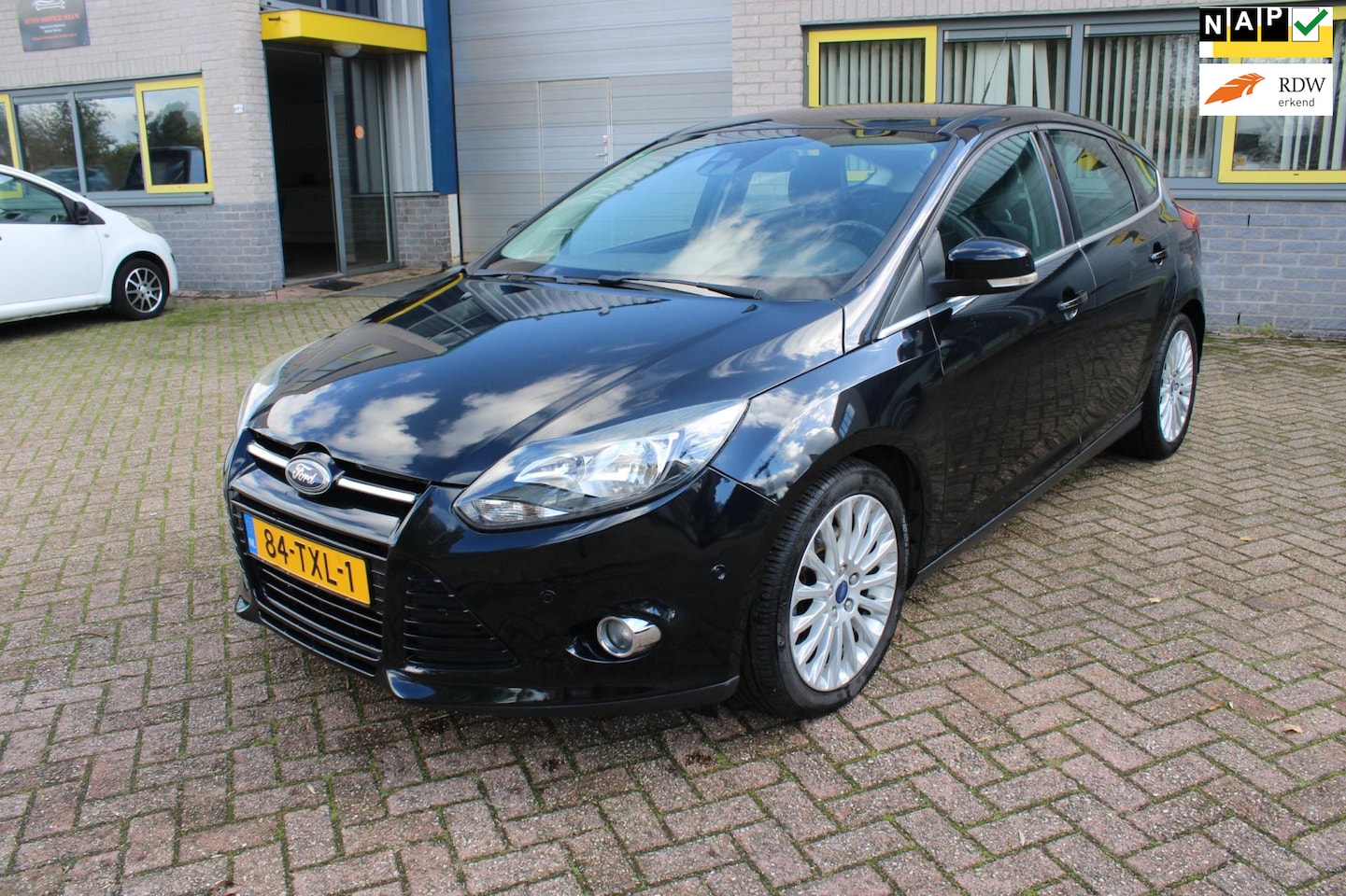 Ford Focus - 1.0 EcoBoost Lease Titanium 1.0 EcoBoost Lease Titanium - AutoWereld.nl