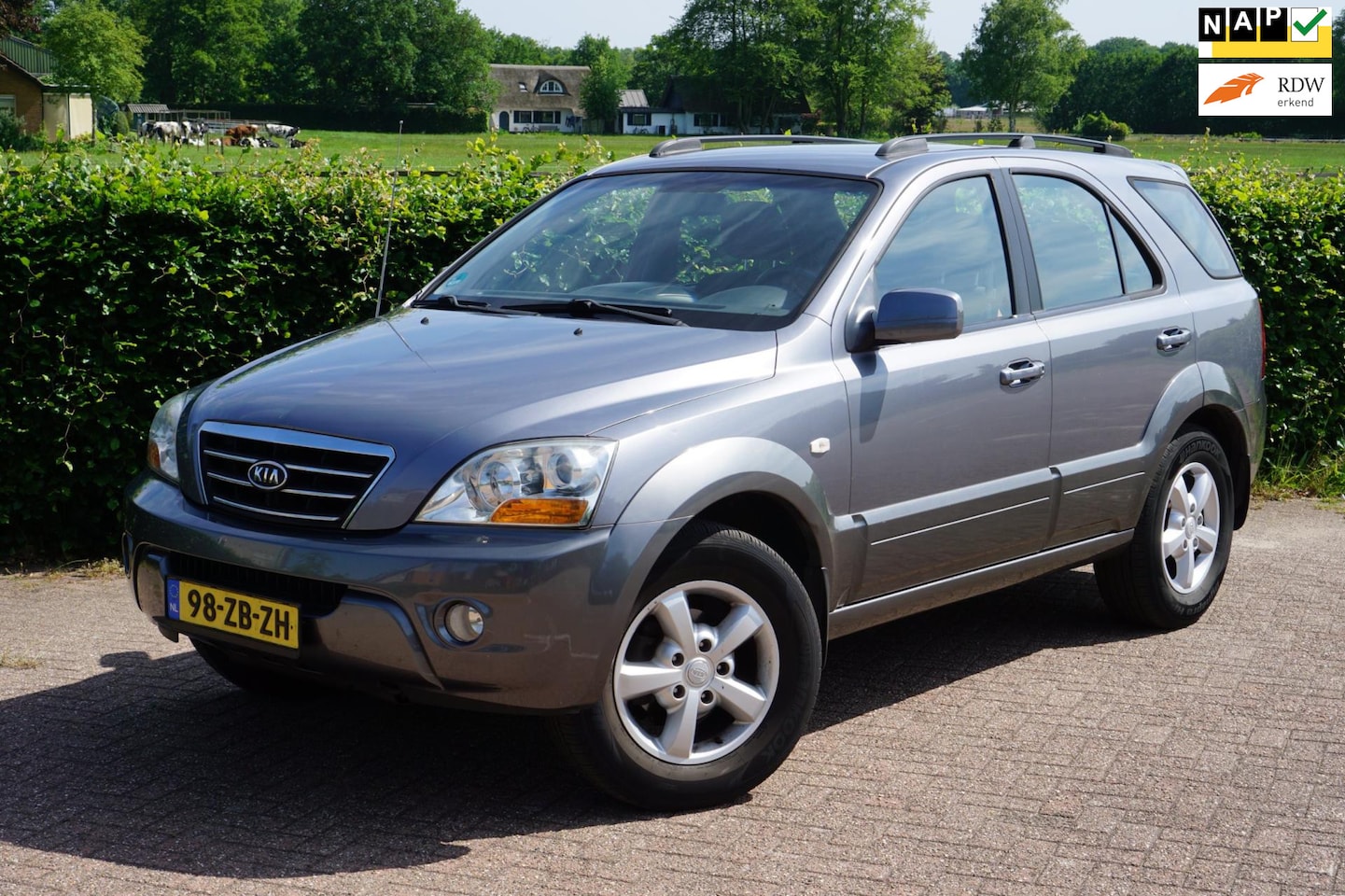Kia Sorento - 3.3 V6 Adventure|4x4|Youngtimer|V6|3500KG|Camera - AutoWereld.nl
