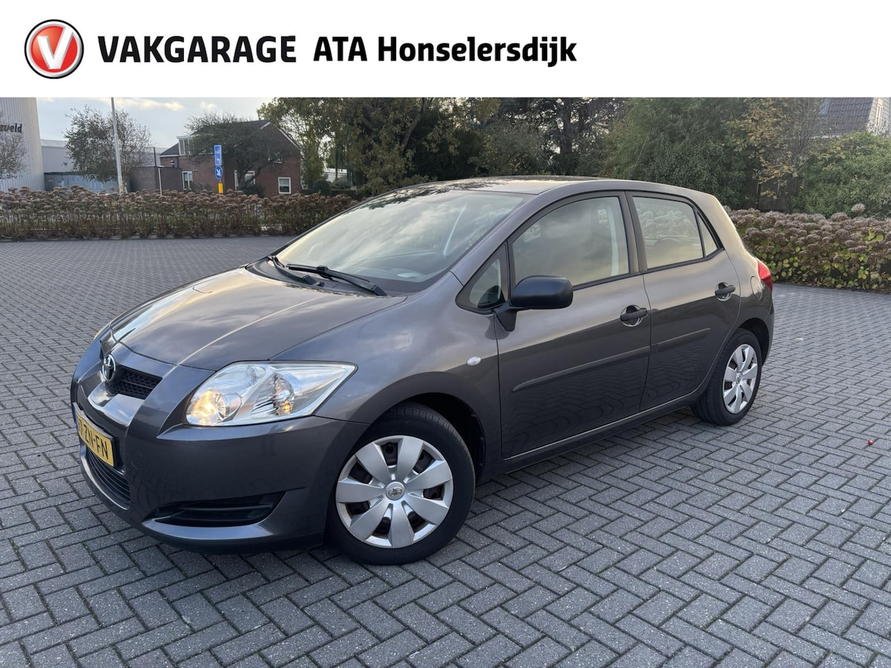 Toyota Auris - 1.4-16V Terra | Airco | Parkeersensoren achter | - AutoWereld.nl