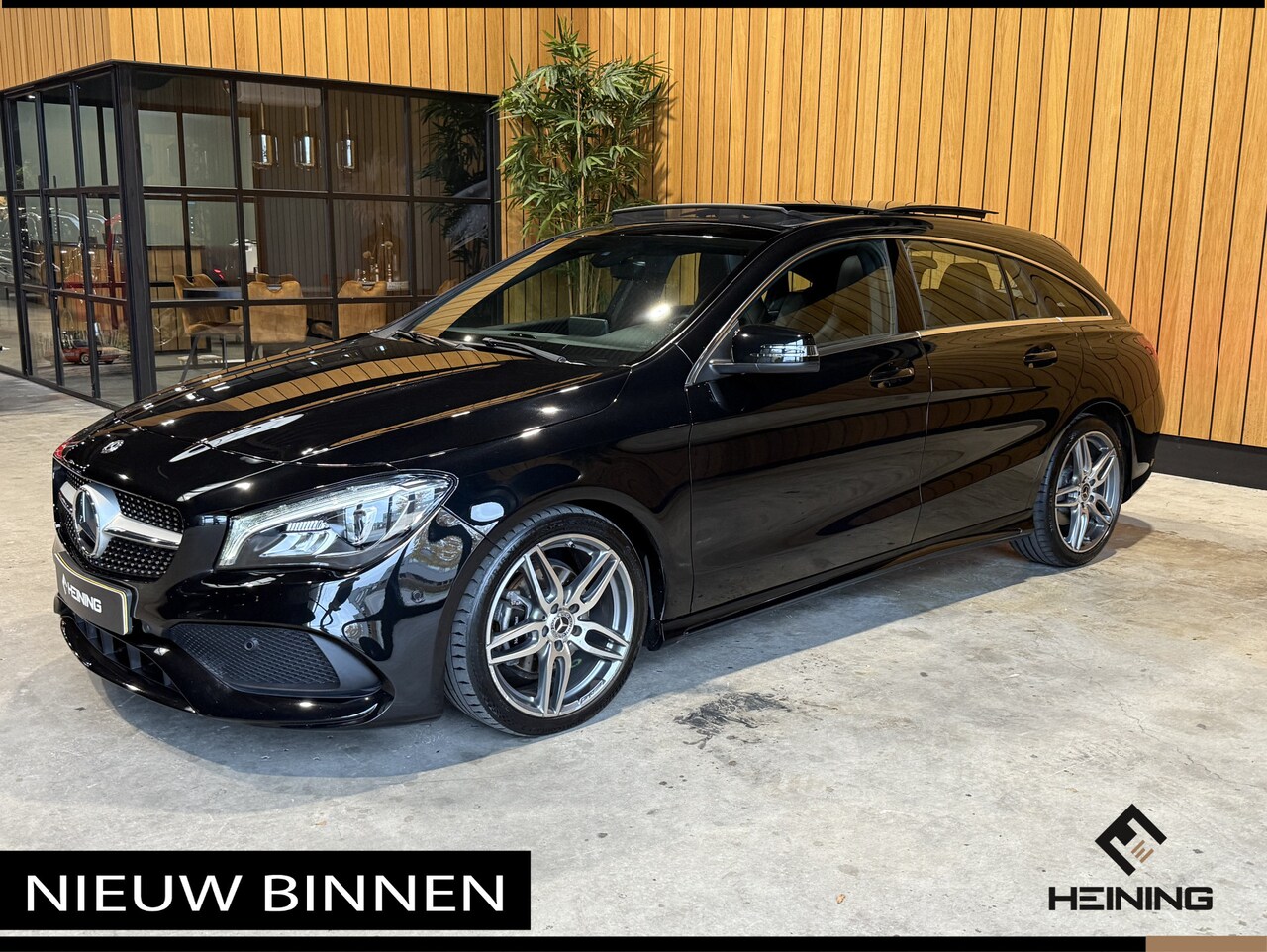 Mercedes-Benz CLA-klasse Shooting Brake - 180 Business Solution AMG. Panoramadak. Apple Carplay. Stoelverwarming. Met NAP - AutoWereld.nl