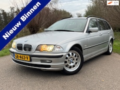 BMW 3-serie Touring - 320i Executive / Automaat / Trekhaak / Schuif-Kanteldak / Leder / Airco