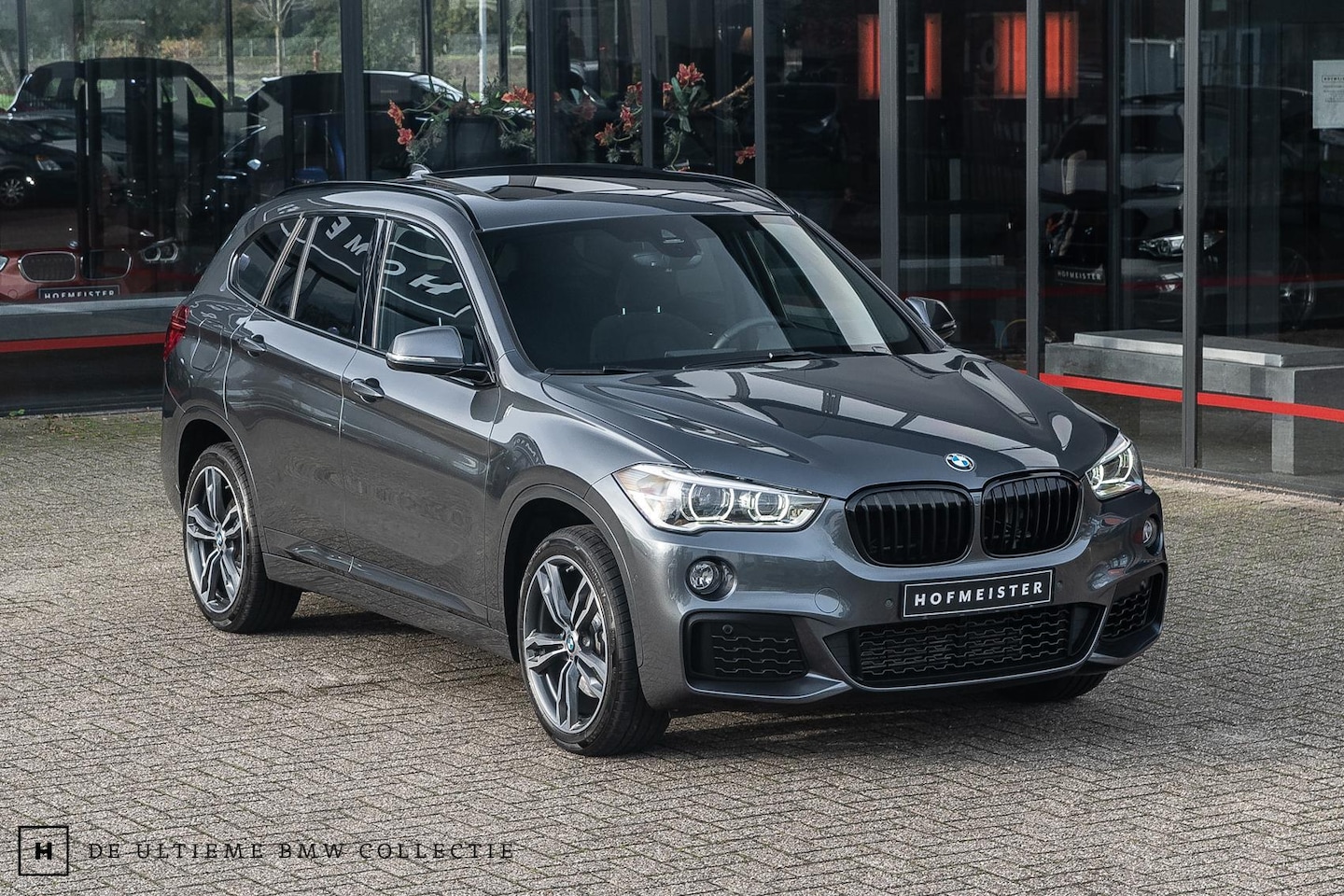 BMW X1 - xDrive 20i | Pano | Head-up | Trekhaak | 4x4! - AutoWereld.nl
